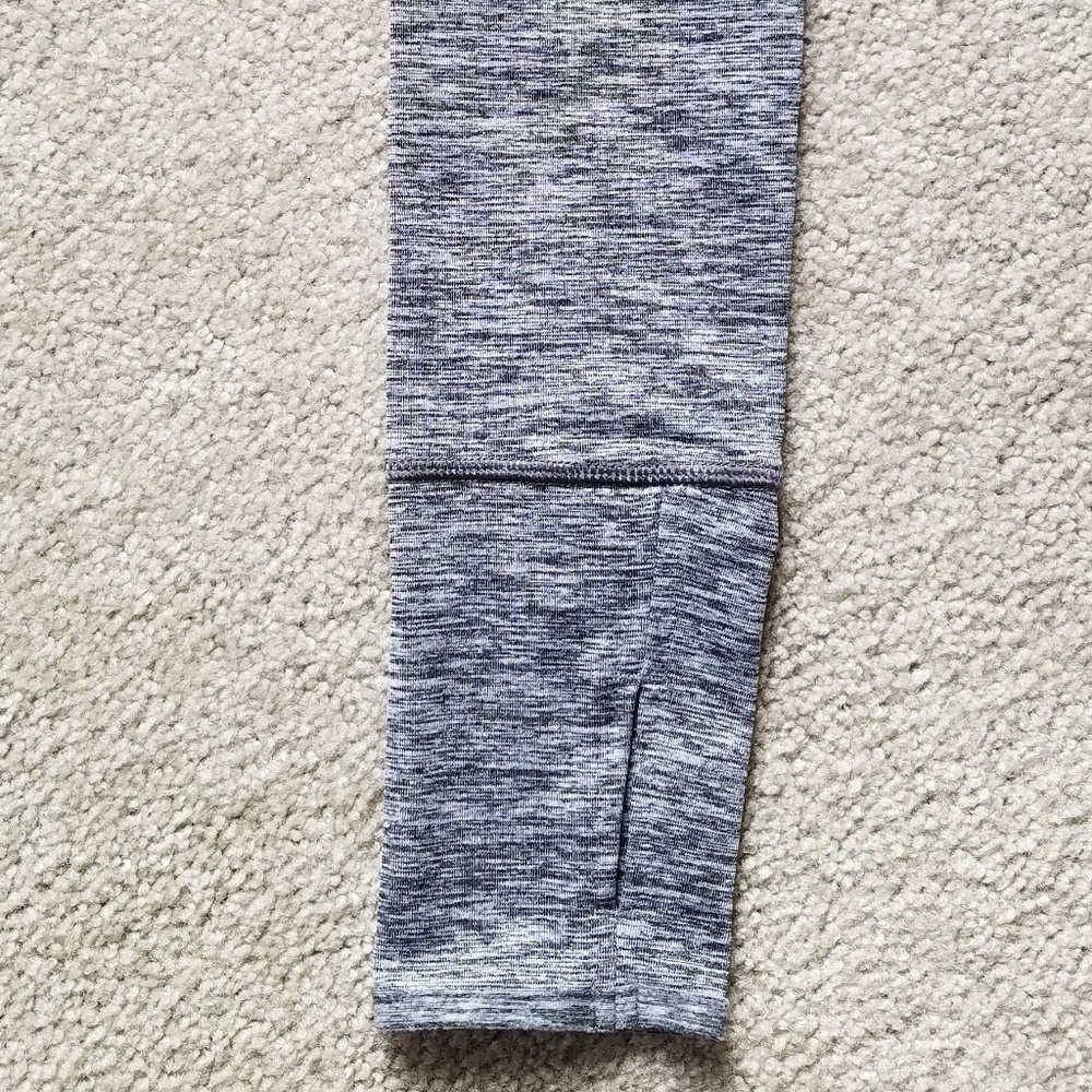NWOT Reebok Top - Picture 4 of 8